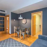 Modern&bright apartment in Eixample 1-1